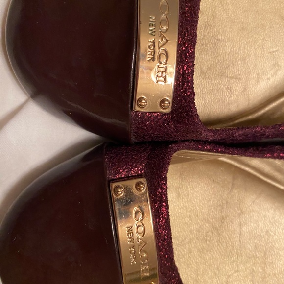 Coach Darsi Metallic Burgundy ballet flats with Gold hardware size 8.5 - Picture 4 of 16